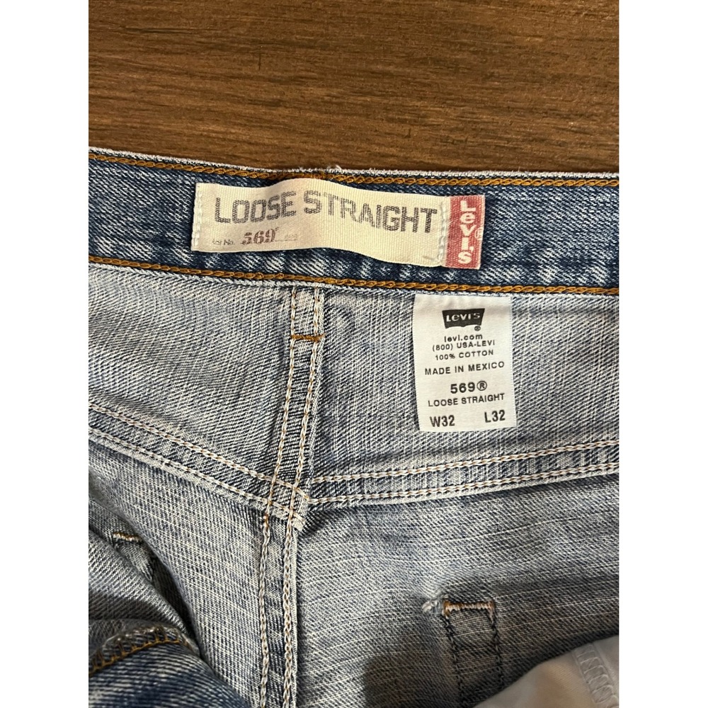 Vintage Levis 569 Loose Straight Leg Jeans Mens 32x32 (32x30) Lt Wash Blue Denim - Picture 6 of 9